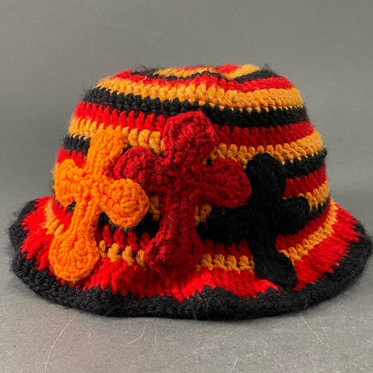 YARN バケットハット 黒 クロスモチーフ　帽子　Y.A.R.N. mqdefault.jpg