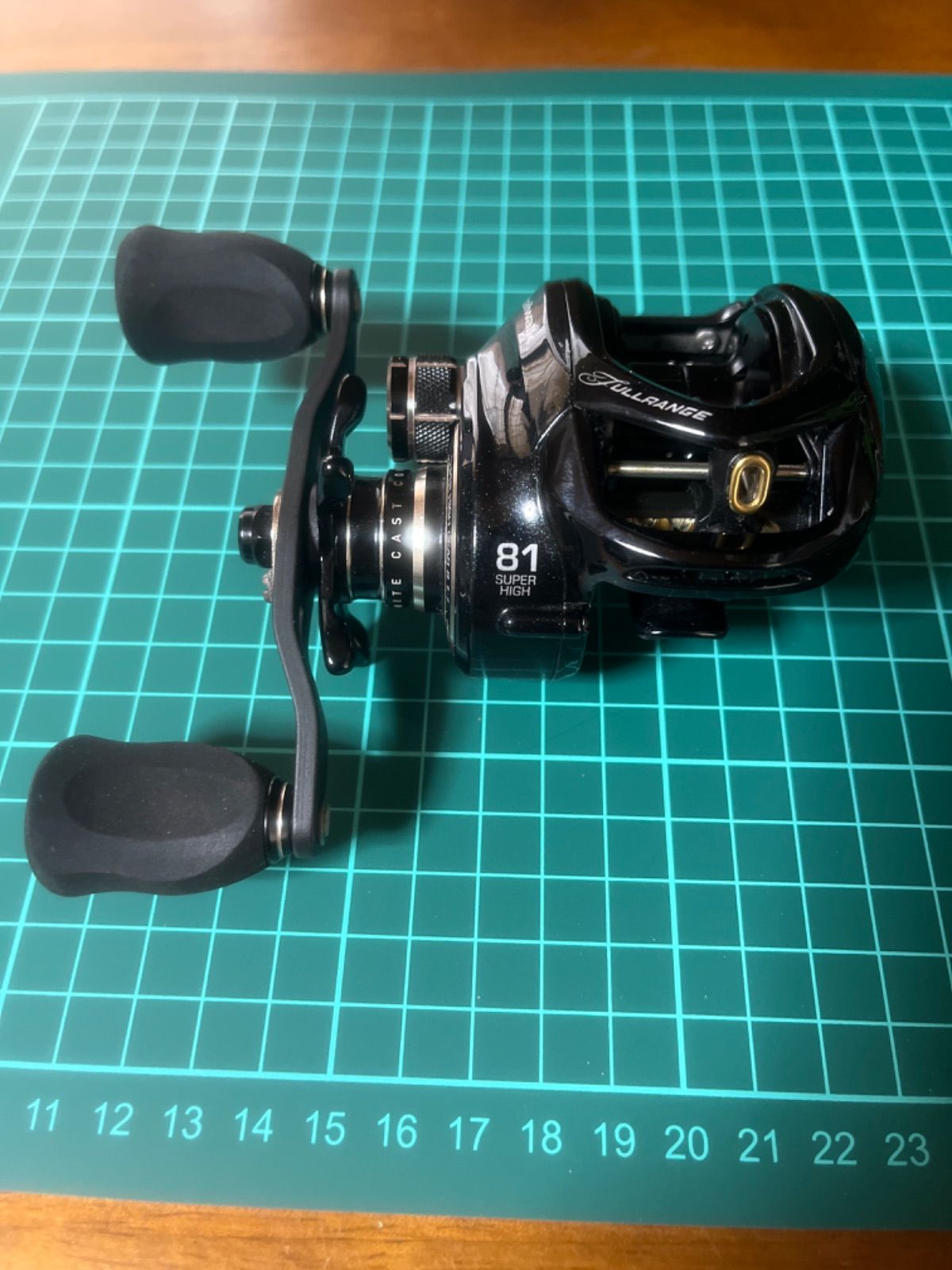 中古品 テイルウォーク フルレンジ 81R tailwalk FULLRANGE - メルカリ