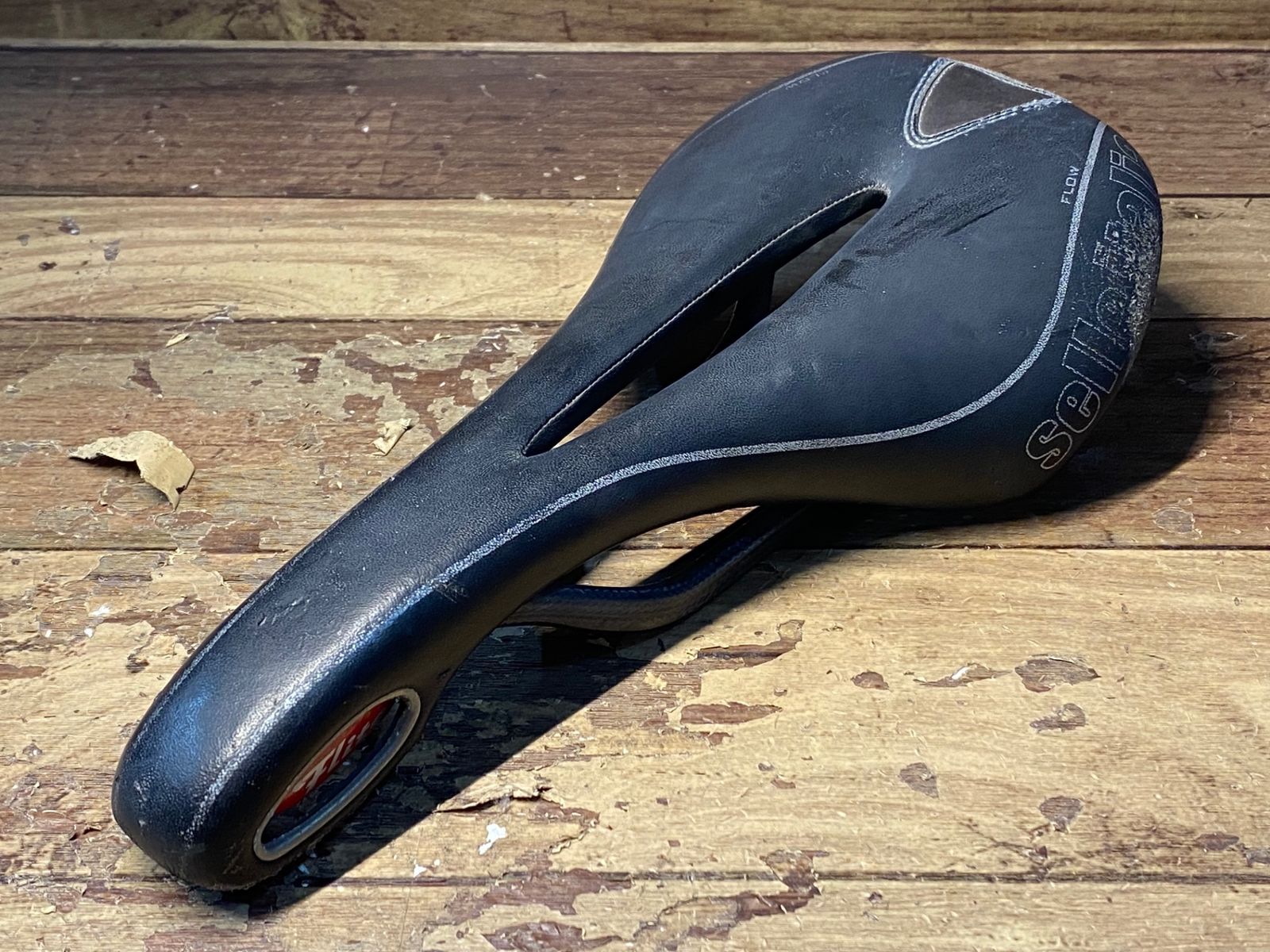 HZ587 セライタリア selle italia Flite Kit Carbonio Flow サドル 黒 カーボンレール