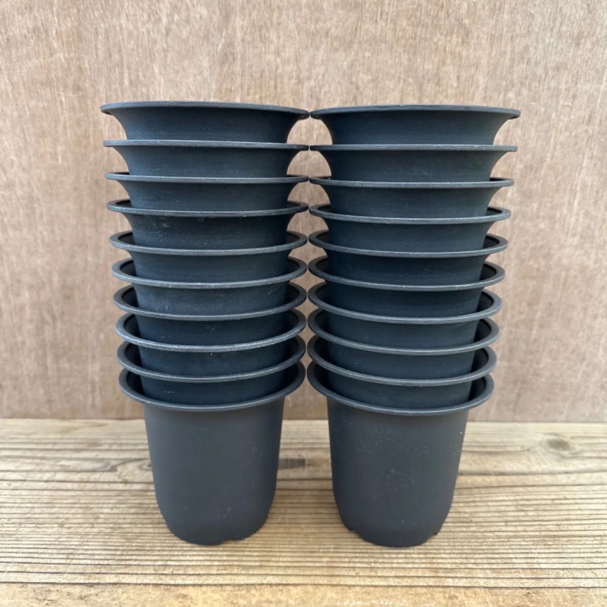 中古資材サンプル】ポット U-40 3号 20個 ブラック プラスチックポット
