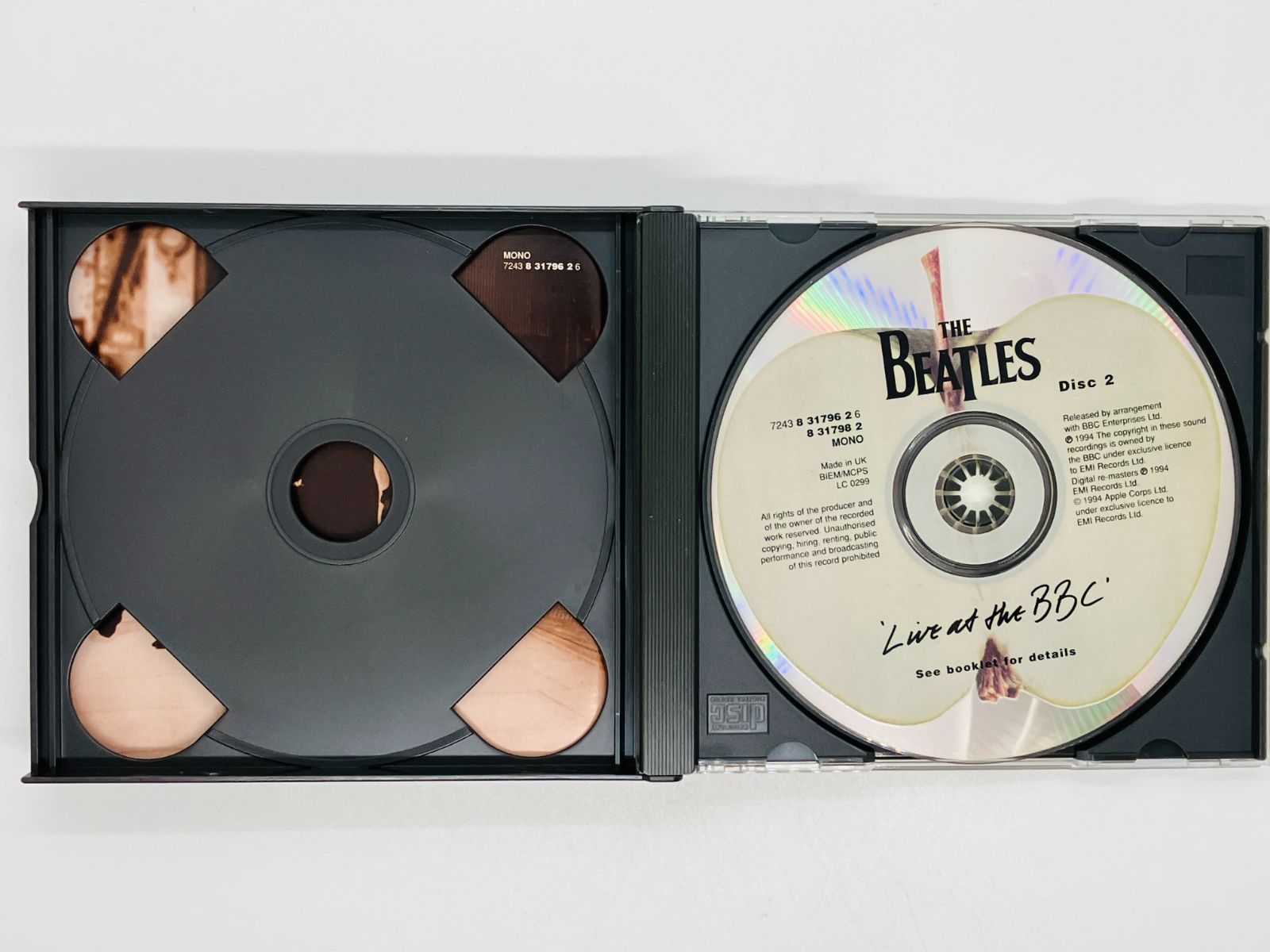 2CD UK盤 The Beatles / Live at the BBC / ザ・ビートルズ / ライヴ アット ザ ビービーシー / 7243 8  31796 2 6 Y37