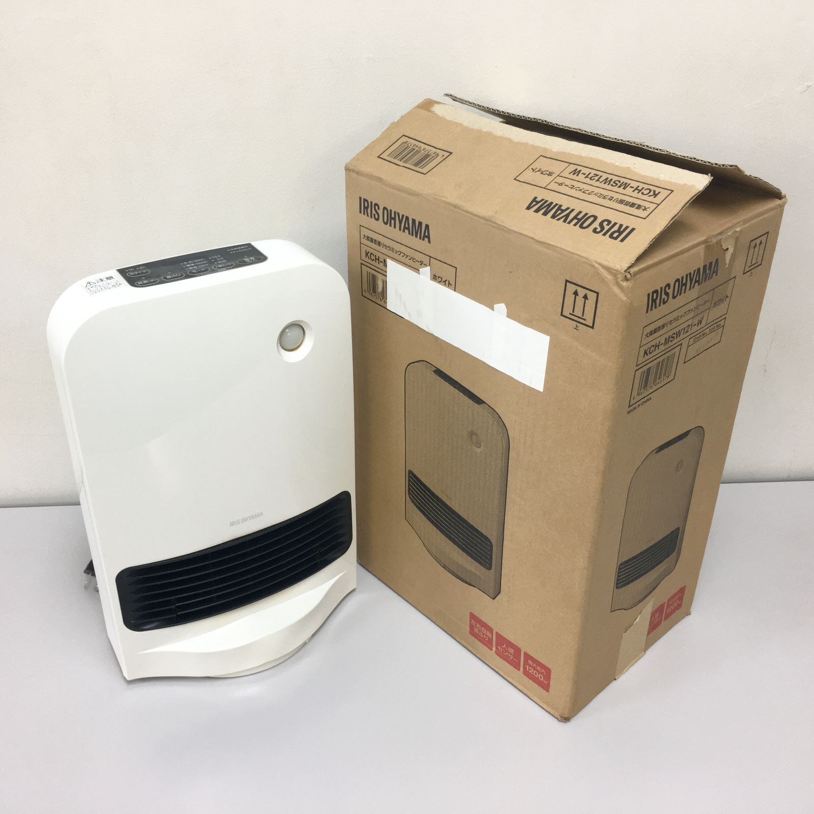 〇アイリスオーヤマ 大風量 首振りセラミックファンヒーター KCH-MSW121-W