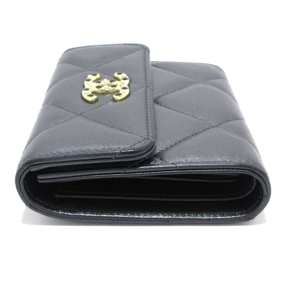 CHANEL(シャネル) 3つ折り財布美品 マトラッセ AP3328