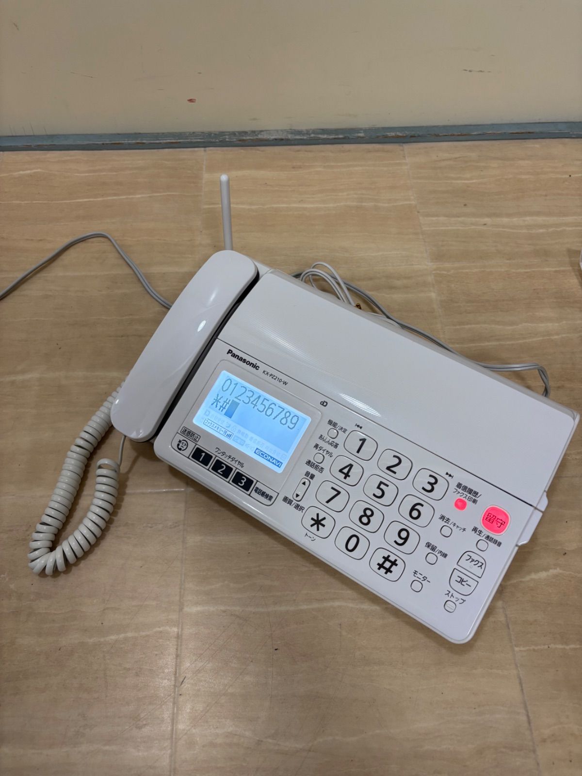 Panasonic　パーソナルファクス　親機KXーPZ210ーW 普通紙　FAX パナソニック KX-PZ210-W FAX ホワイト 子機1台