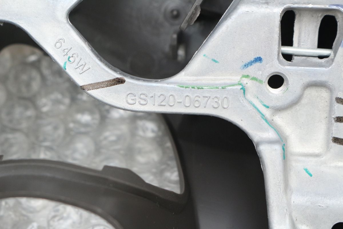 新車外し トヨタ 150 ランドクルーザープラド 純正 ステアリング グレー系 1点 品番 GS120-06730 ノーマル戻し 交換用等に FFCRYSTALESIA_COM