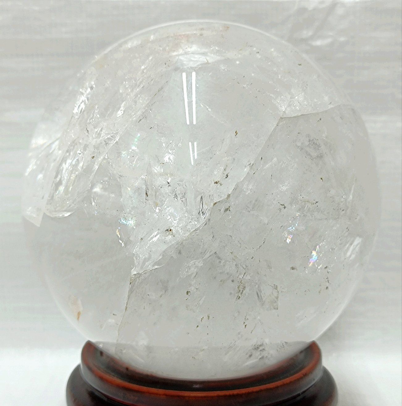 天然虹入り水晶玉　レインボークォーツ　径11.5cm 2kg 天然虹入り水晶玉 レインボークォーツ 径11.5cm 2kg