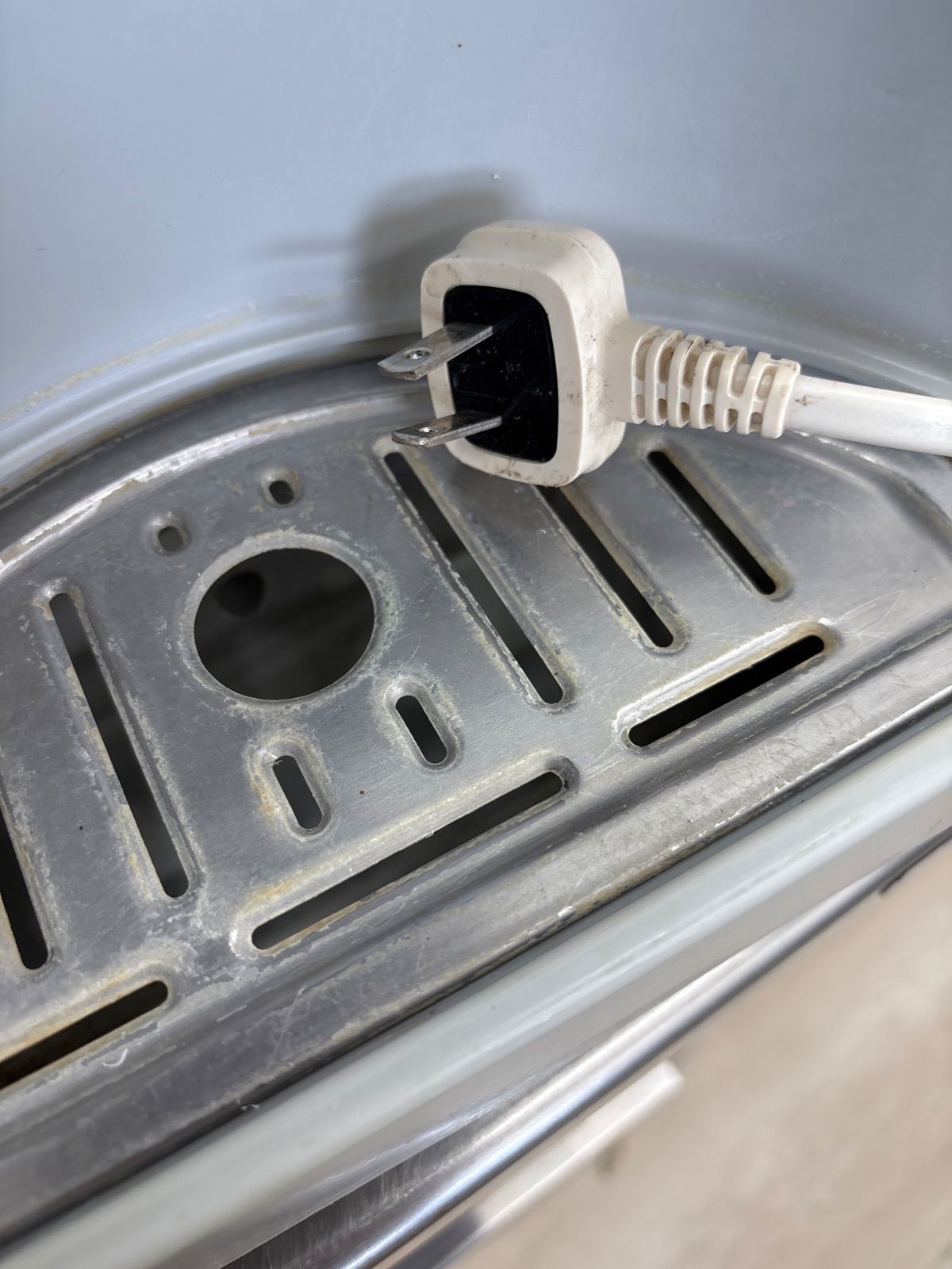 東芝 ウォータークーラー RWF－30P3 中古 - メルカリ