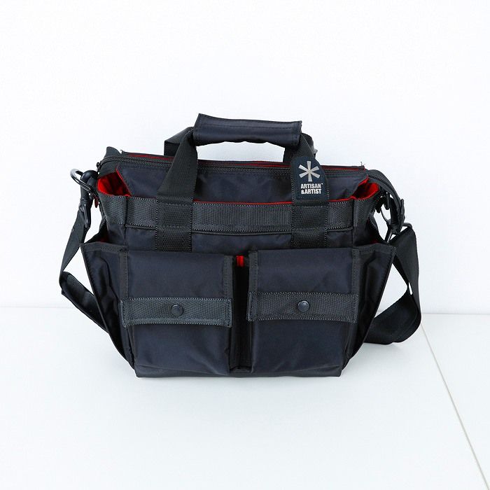 アルティザン＆アーティスト ARTISAN-ARTIST トートカメラバッグ