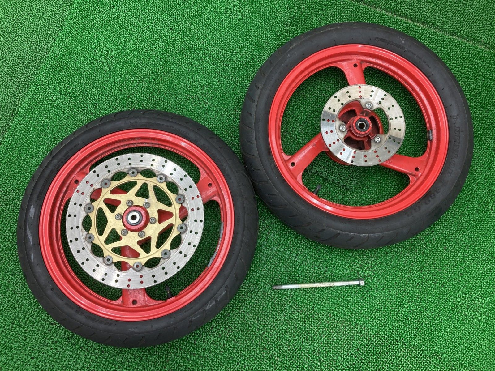 TZR250 ホイール 前後 1KT-031*** ヤマハ 純正 中古 バイク 部品 1KT 