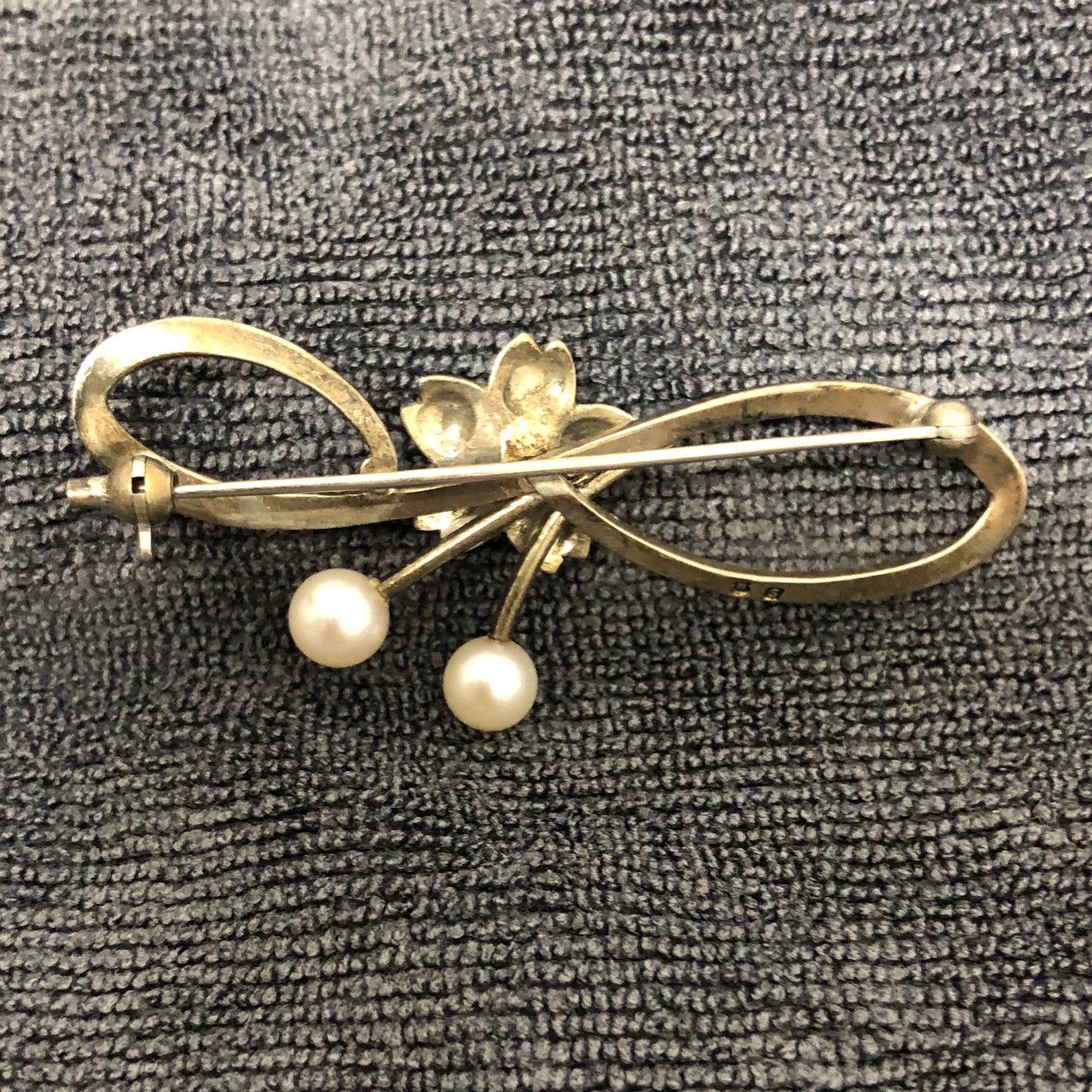 MIKIMOTO シルバー リーフ型 ヴィンテージブローチ 楽天市場】ミキモト MIKIMOTO ブローチ リーフ 葉 銀杏 イチョウ