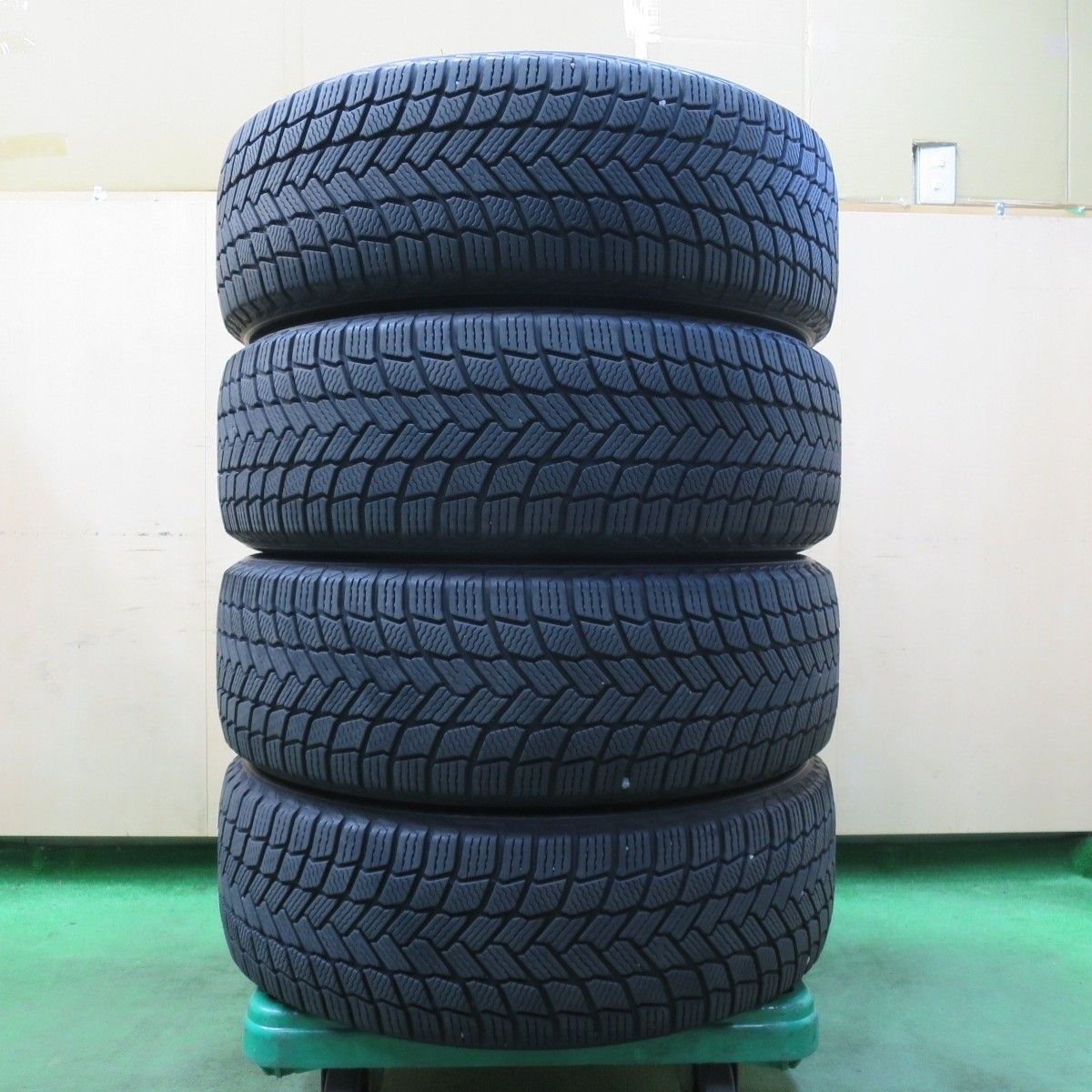 バリ溝！21年！9分☆スタッドレス 235/60R18 ミシュラン X-ICE SNOW 