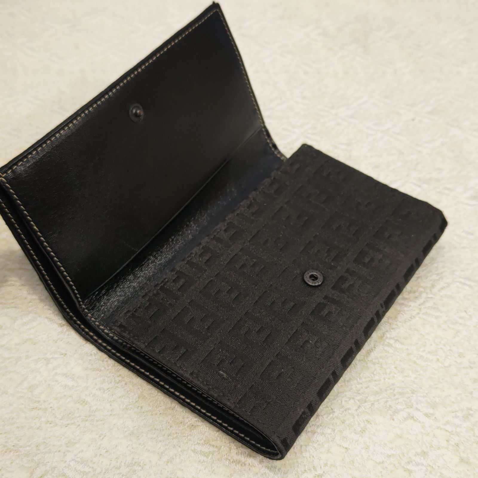 ブラック キャンバス×レザー