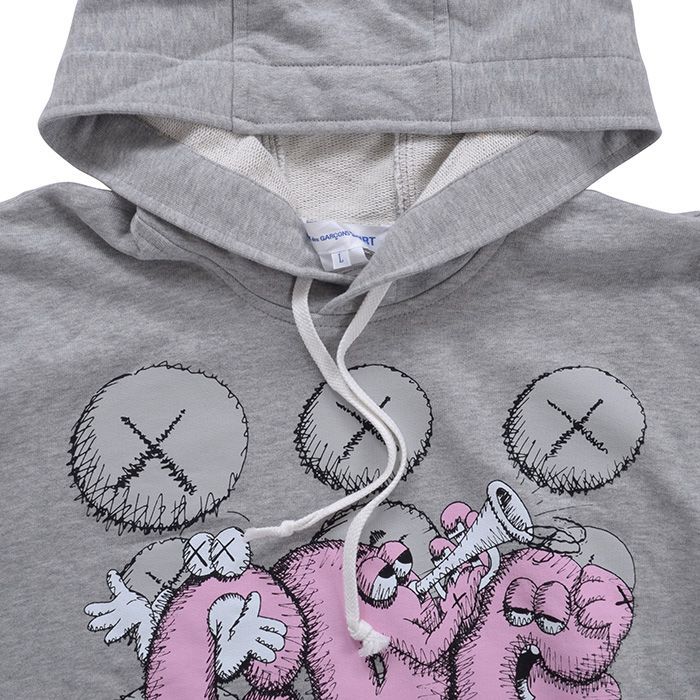 COMME des GARCONS SHIRT× KAWS スウェットパーカー Kaws CDG Logo Hoodie Grey T001 – NOMAD