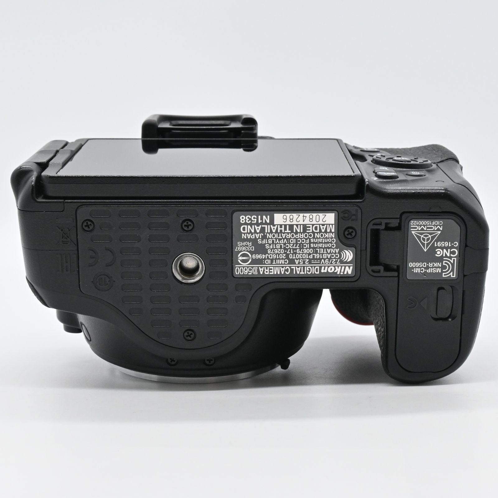 Nikon D5600 18-140 VR レンズキット ショット数 15968回 - メルカリ