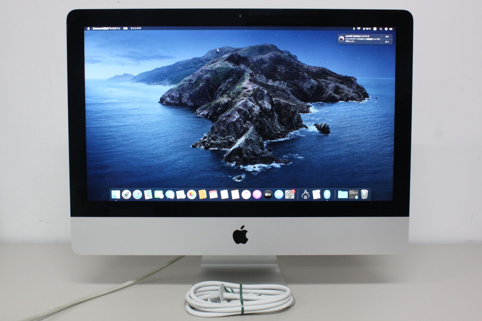 iMac（21.5-inch,Late 2013）2.7GHz Core i5〈ME086J/A〉④