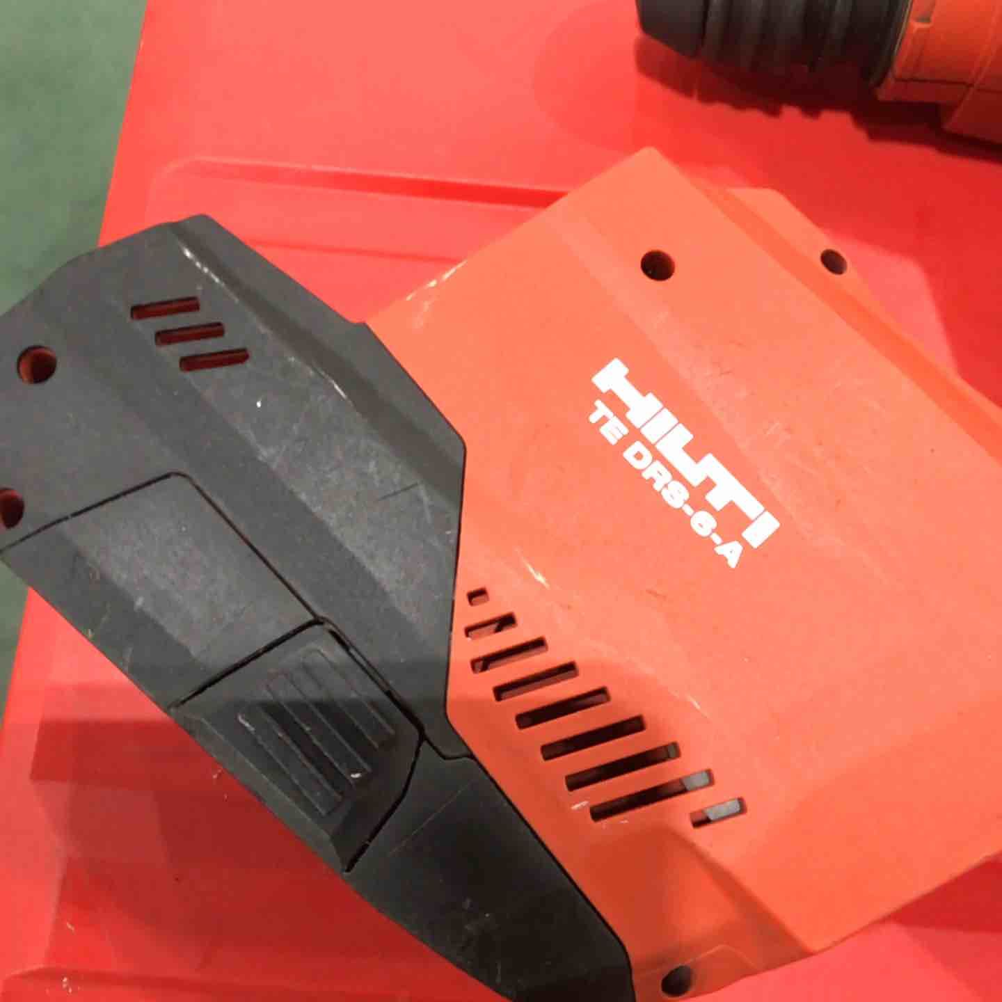 HILTI コードレスハンマドリル