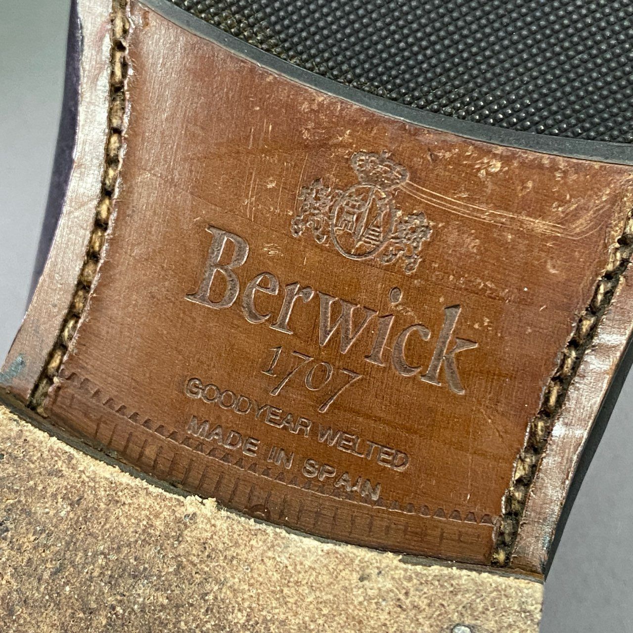 3j25 Berwick バーウィック ペニーローファー 4456 8 ブラック レザー