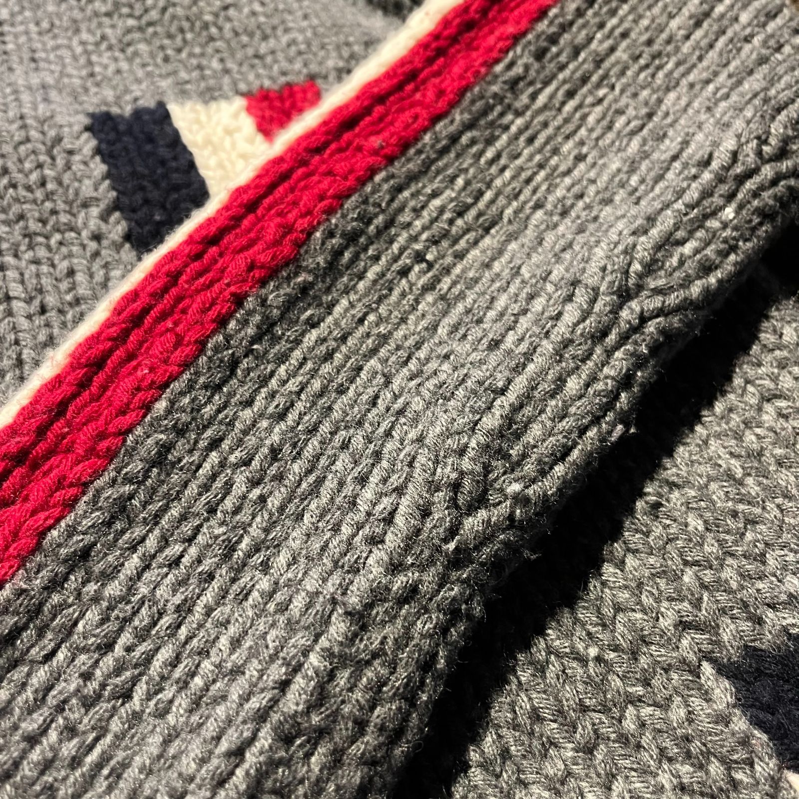 MONCLER モンクレール セーター トリコロール ロゴワッペン Mサイズ MONCLER モンクレール セーター トリコロール ロゴワッペン Mサイズ