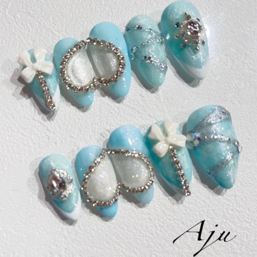 フレンチ/リボン/レッドのネイルデザイン｜ネイルブック ネイルチップ