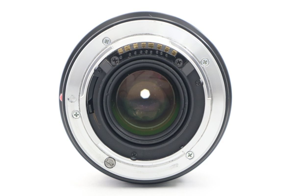 F|2.8-4 D