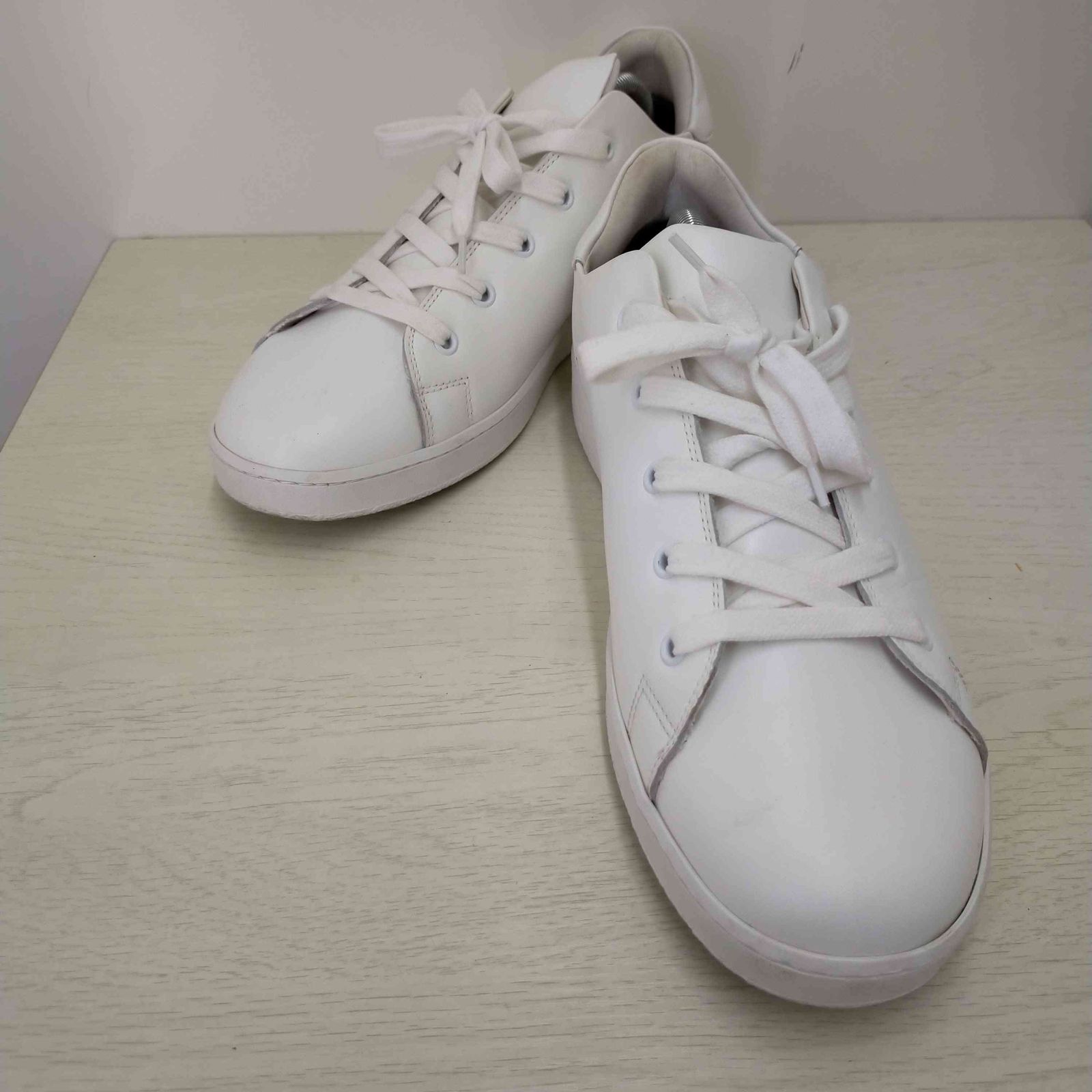 アーペーセー A.P.C. HIDE A.P.C.SNEAKERS HOMME メンズ 43 - メルカリ