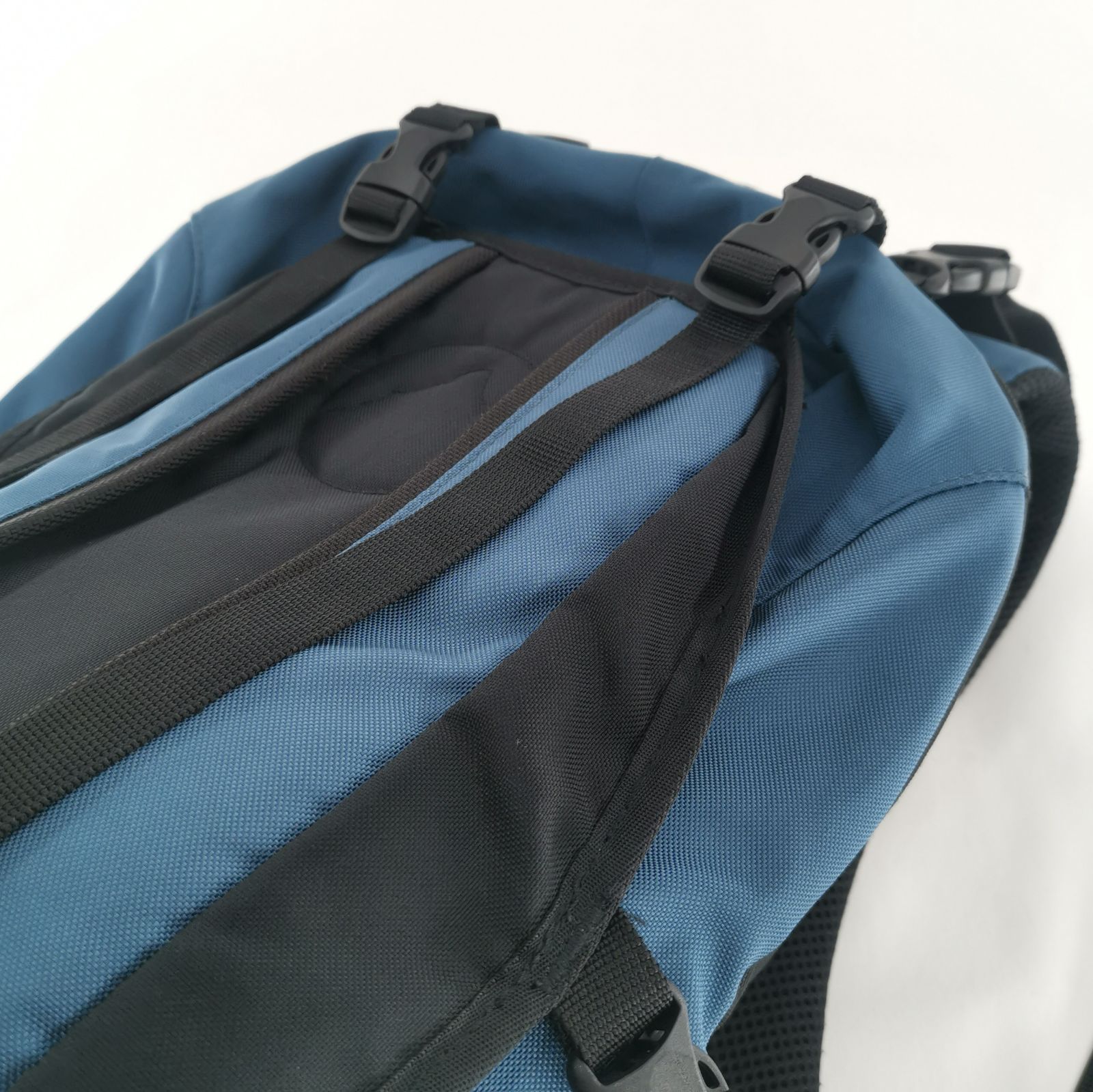 Lowepro ロープロ プライマス ミニマスAW アークティックブルー