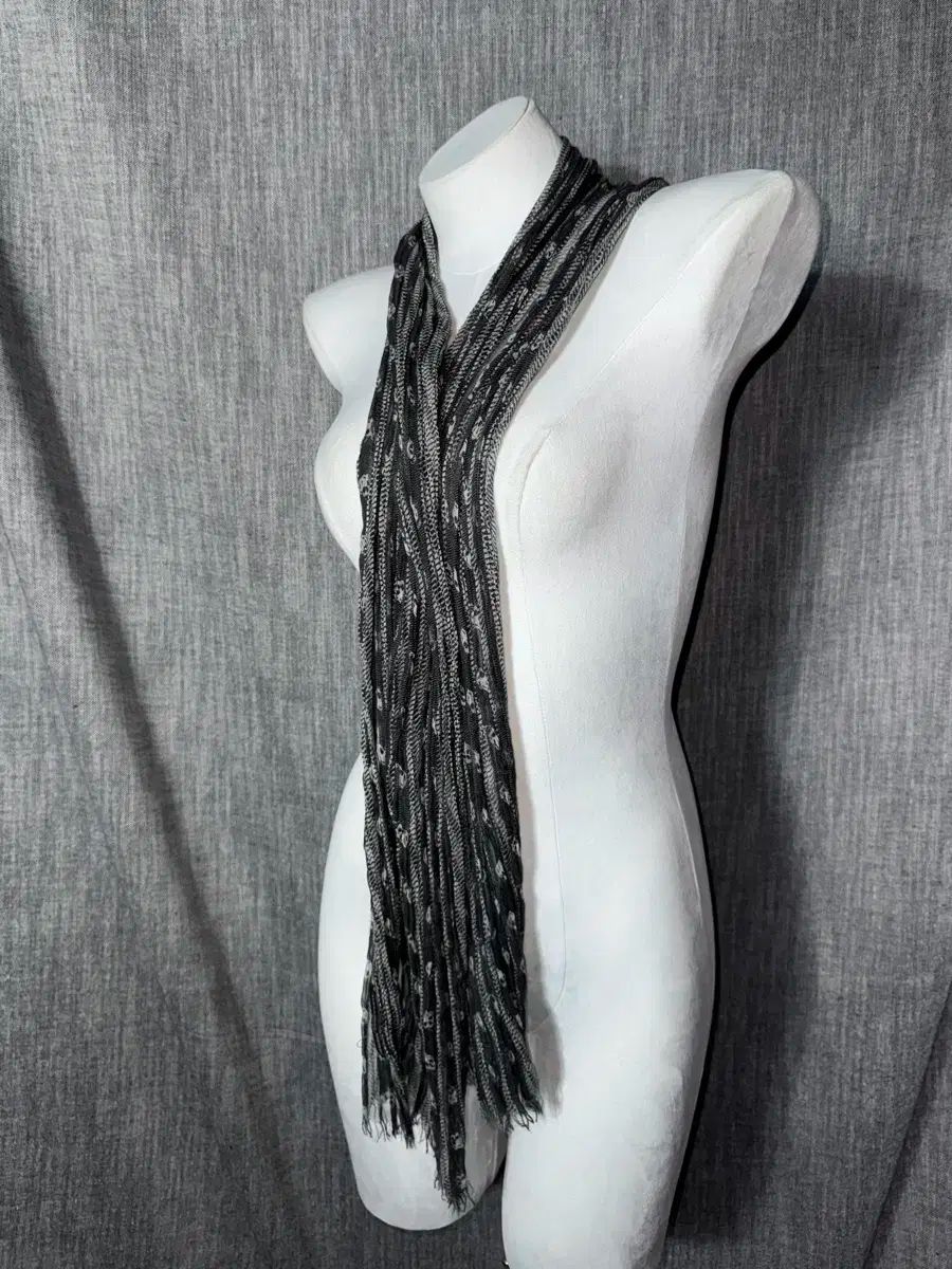 Alexander McQueen アレキサンダー マックイーン シルクスカーフ