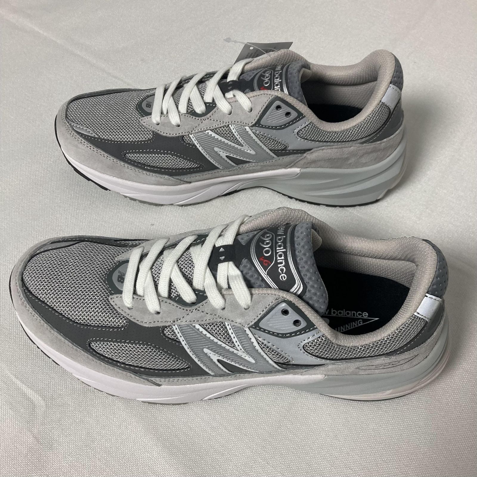 【人気商品・新品未使用】New Balance ニューバランス NB 990 V6 M990GL6 スニーカー