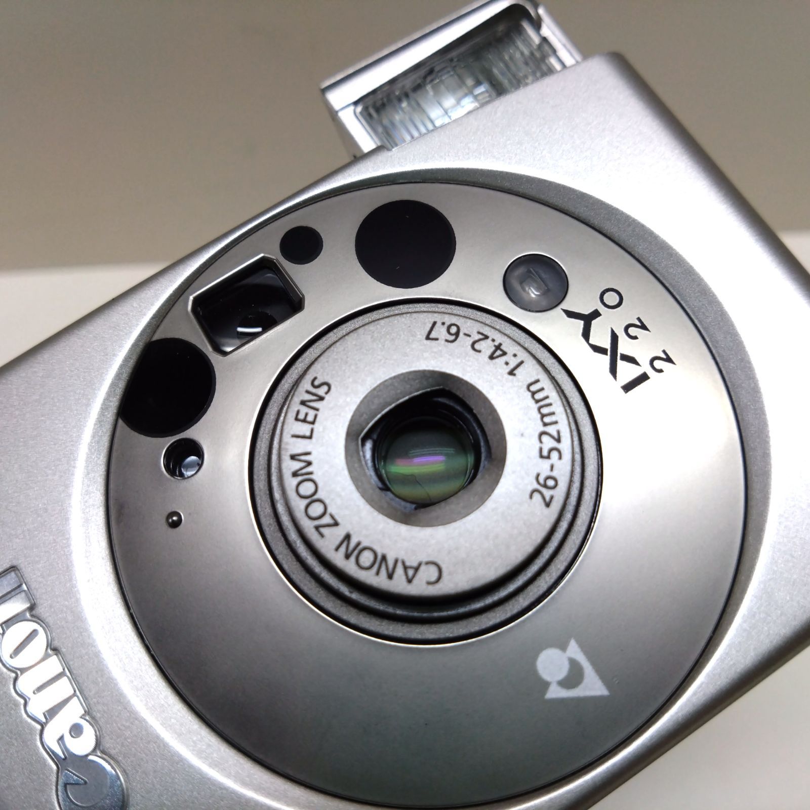 キヤノン　Canon IXY 220F 動作確認済み キヤノン Canon IXY 220F 動作確認済み 動作確認済み 画面ヒビ