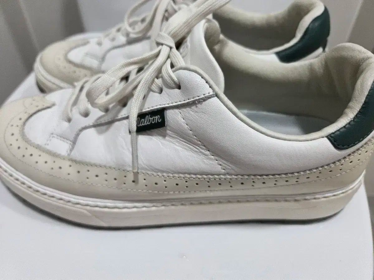 マルボンゴルフ ゴルフシューズ 255 白 緑 スニーカー