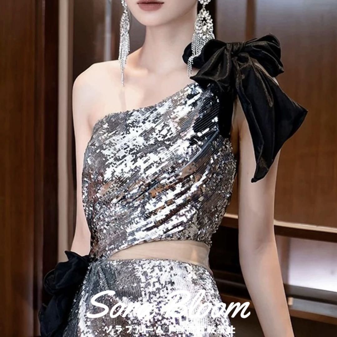 スパンコールが美しい リボン付き ワンショル ロングドレス 新品・未使用】スパンコールが美しい リボン付き ワンショル