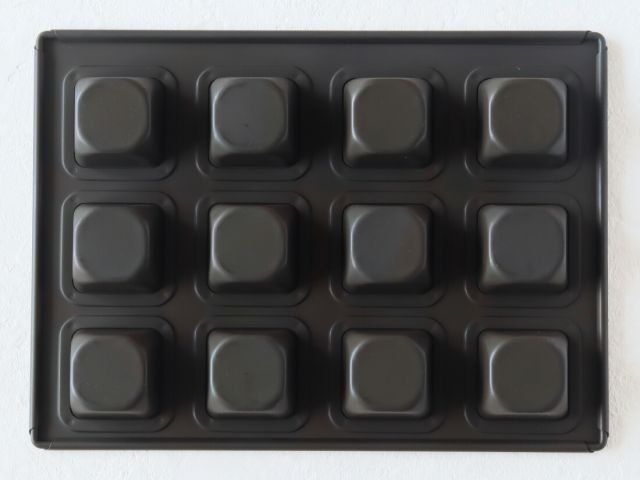 松永製作所 メタリックテフロン付きマロンキューブ 12P