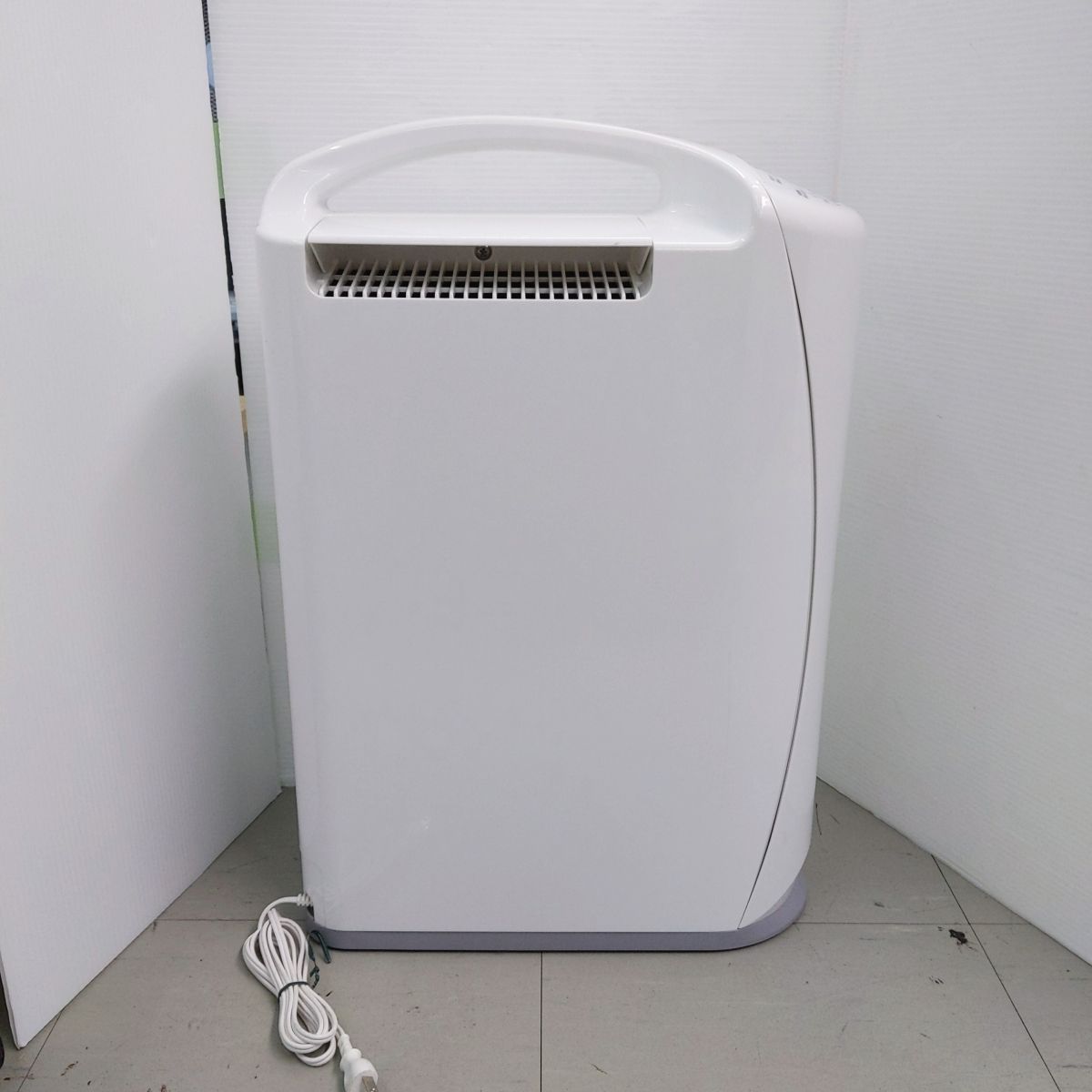 中古CORONA コロナ 衣類乾燥除湿機 中古品 衣類乾燥除湿機 CD-S6322