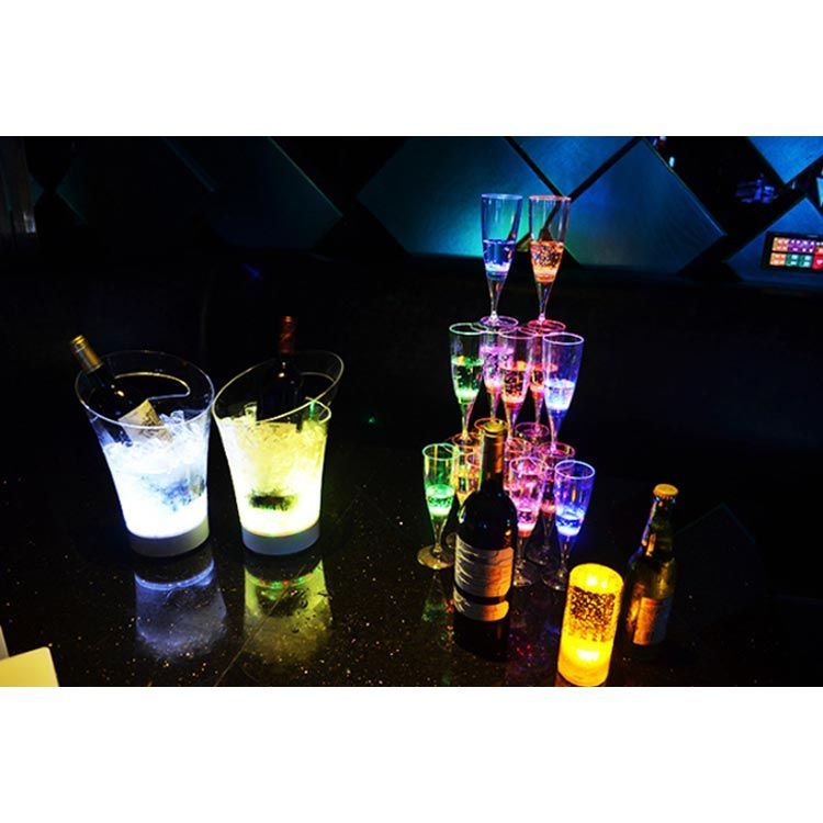 光るシャンパングラス 150ml 6色 6脚セット LED シャンパン