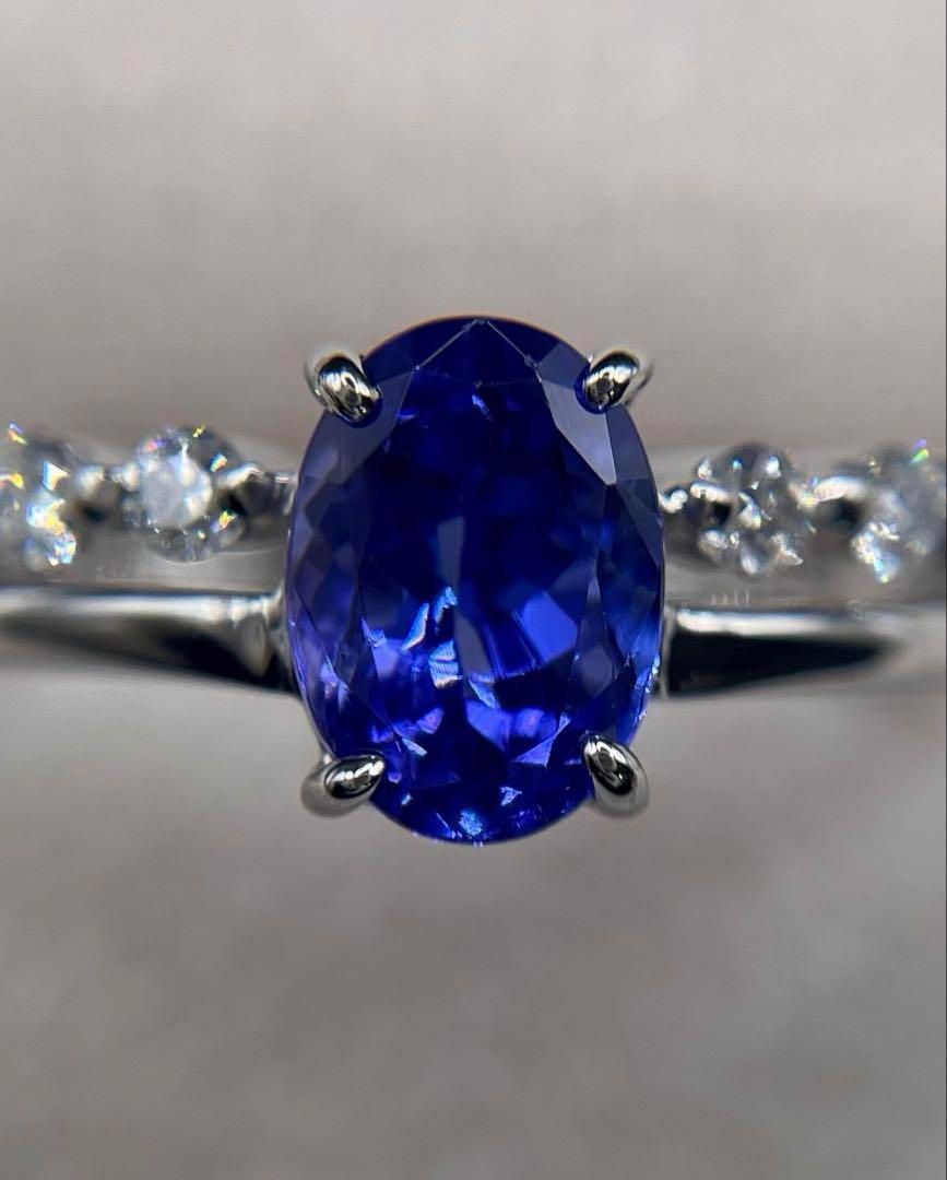 専用JJ82★高級 タンザナイト1.29ct ダイヤ リング 鑑別付 JJ82☆高級 タンザナイト1.29ct ダイヤ プラチナ リング 鑑別付 - メルカリ