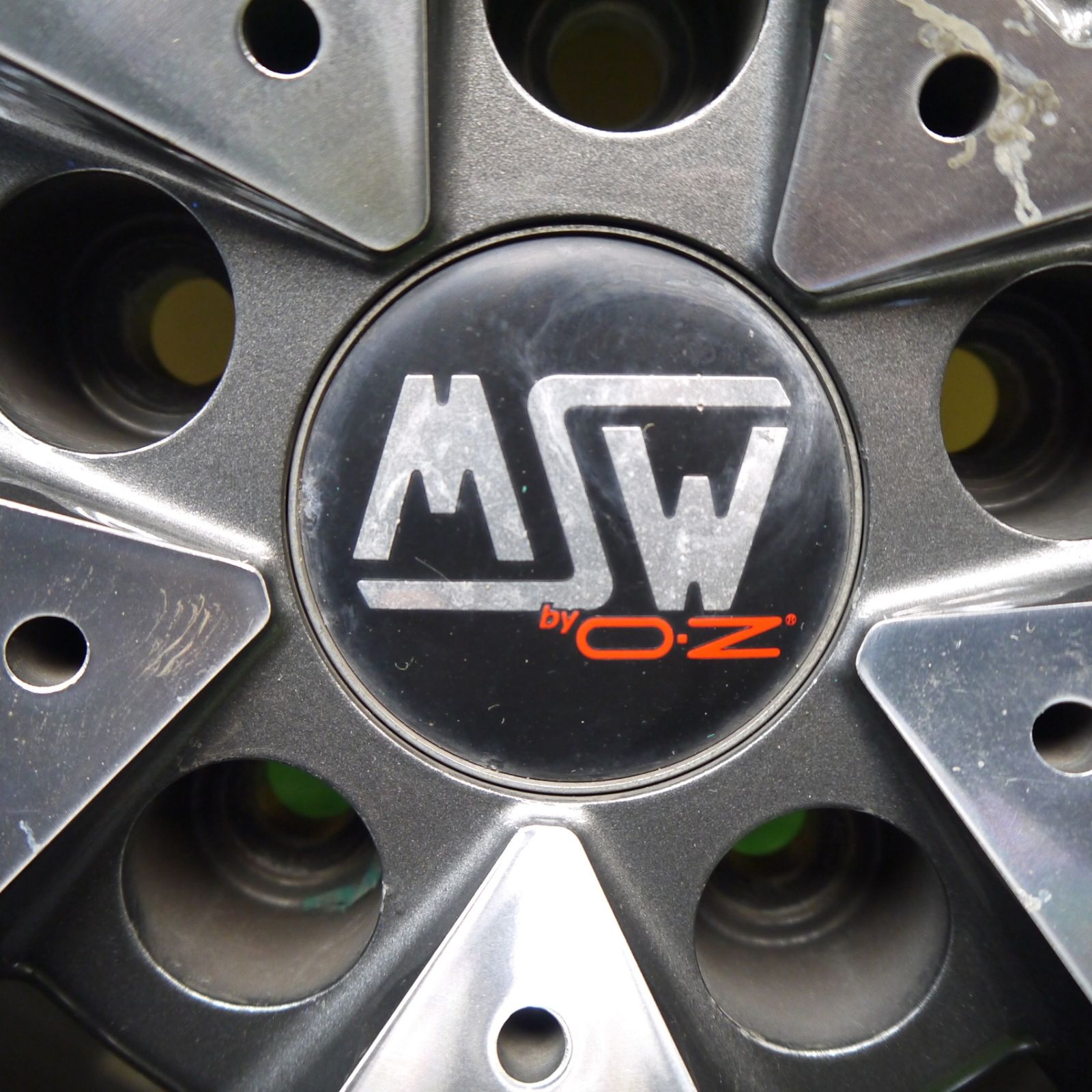 バリ溝！9.5分☆BMW 等 MSW 49 O・Z 255/50R19 スタッドレス ヨコハマ 