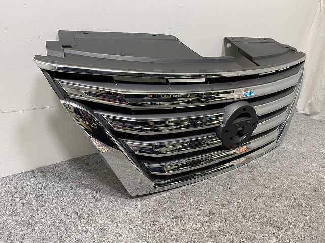 新車外し品 C26 セレナ ハイウェイスター フロント グリル 前期 FC26