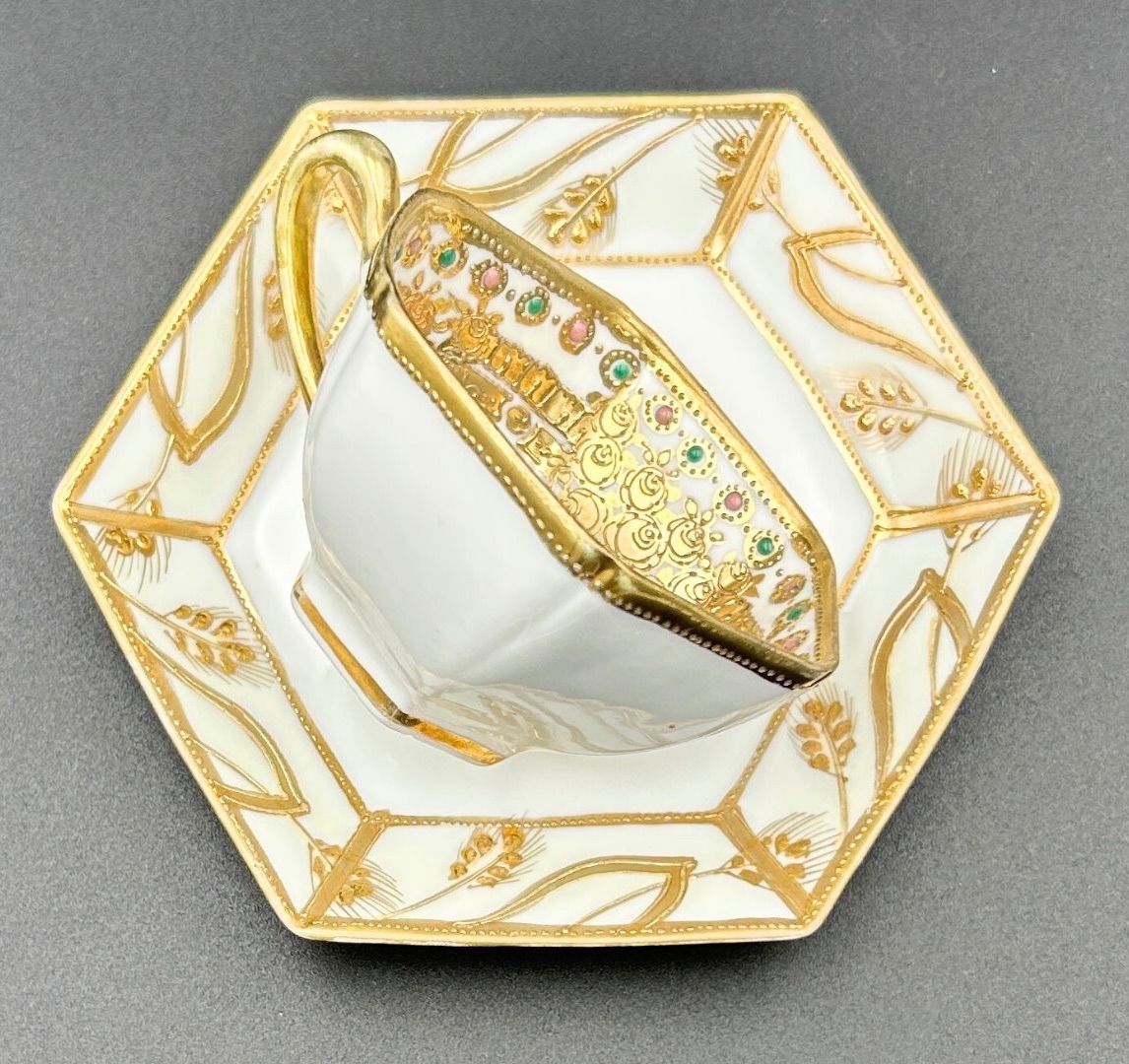 【希少な逸品】オールドノリタケ 金盛 ターコイズ ジュエル装飾 カップソーサー 希少な逸品】オールドノリタケ 金盛 ターコイズ ジュエル装飾