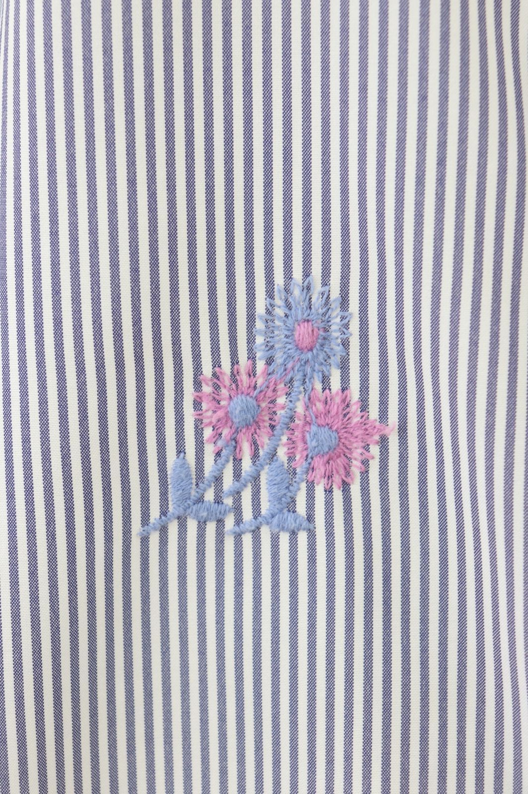 Rene☆ルネ フラワー刺繍ストライプブラウス 6021020 - メルカリ