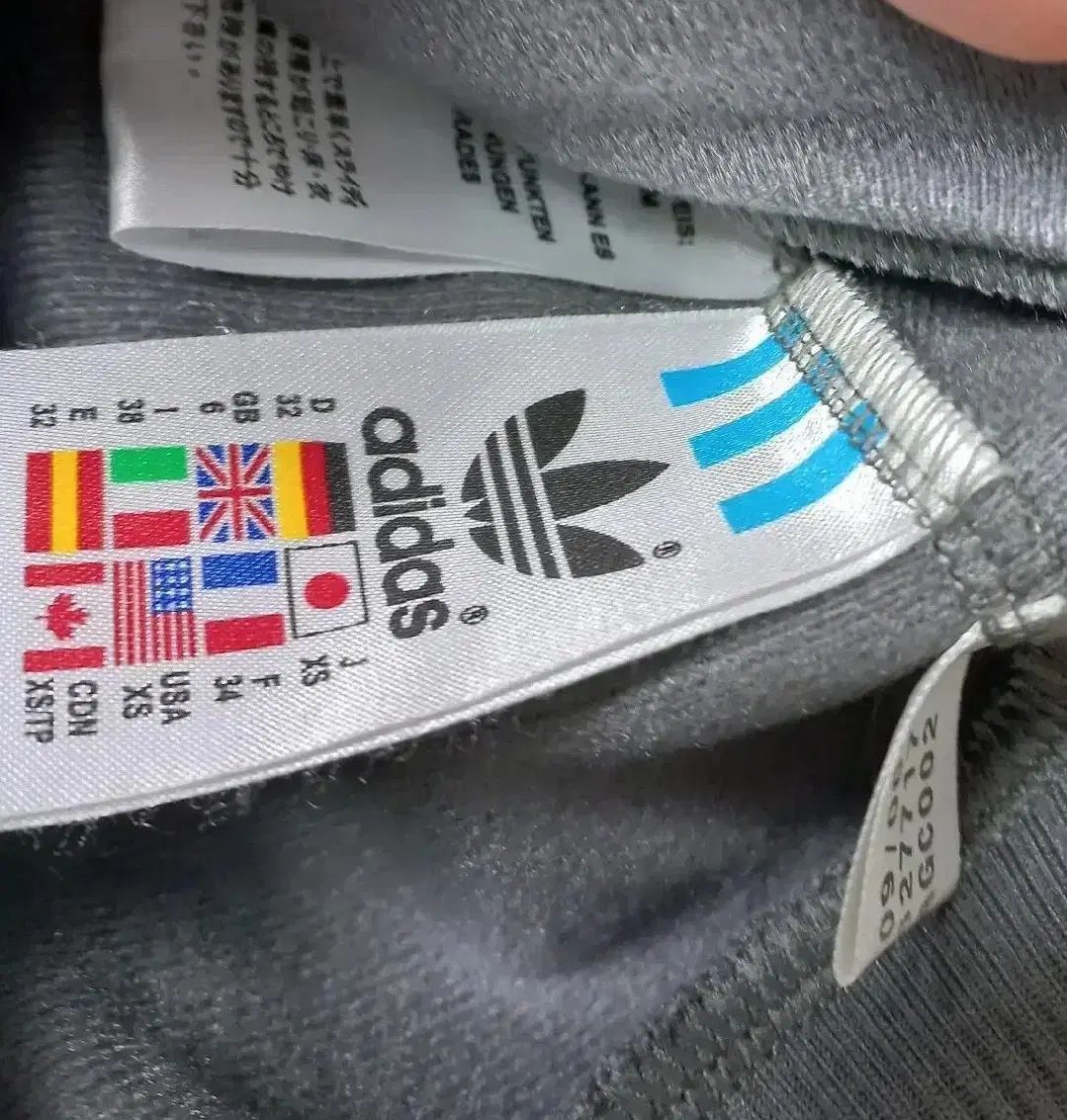 アディダス レディース