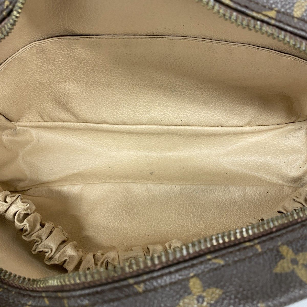 ブラウン レディース