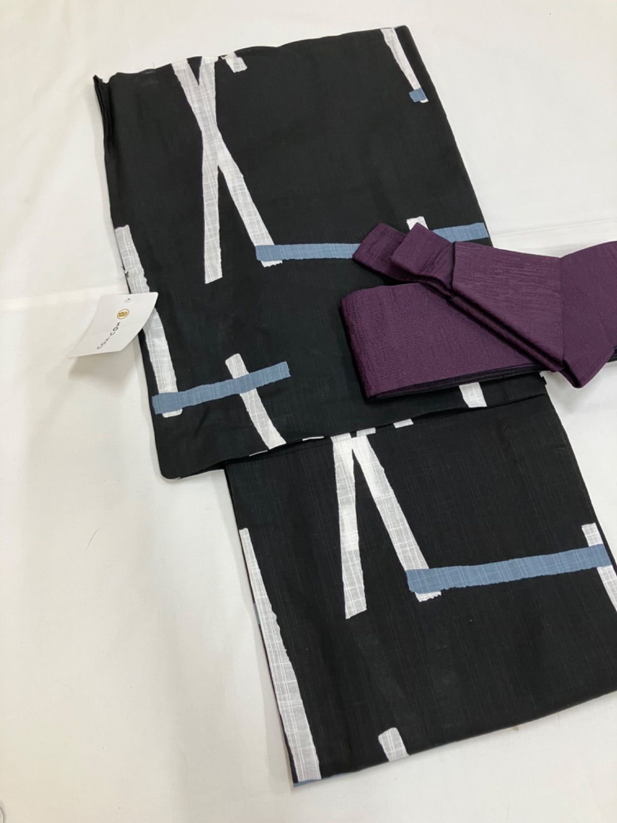 ≪花ラブリ≫MY544BK 浴衣 メンズ ゆかた 男性 黒 ブラック 抽象模様 白 ホワイト 水色 みずいろ 綿麻 Ｌサイズ ＳＯＵ ＳＯＵ 花火大会 夏祭り 和服 和装 和風