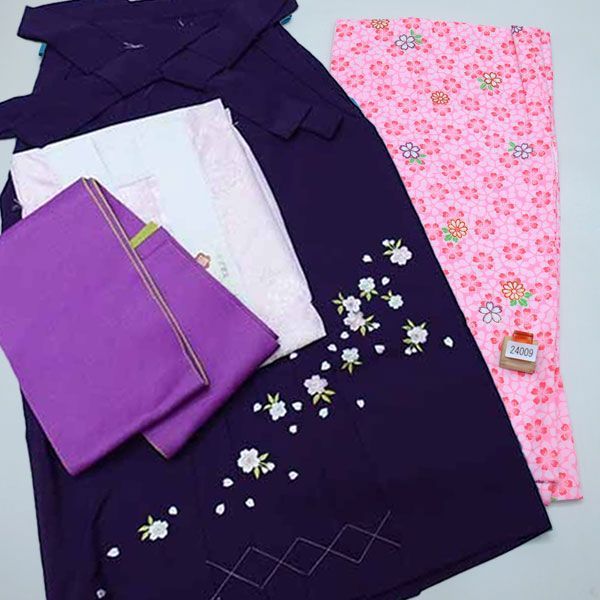 二尺袖 着物袴フルセット 百花斉放ショート丈 袴変更可能 ピンク NO24009 二尺袖 着物袴 フルセット 百花斉放 着物丈はショート丈 袴変更可能