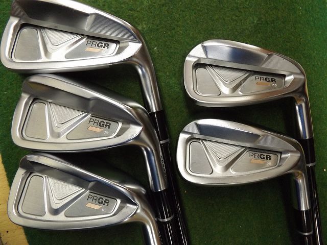 4215 PRGR 05 2023 #7-PW，AW 純正カーボン S プロギア アイアンセット.889643