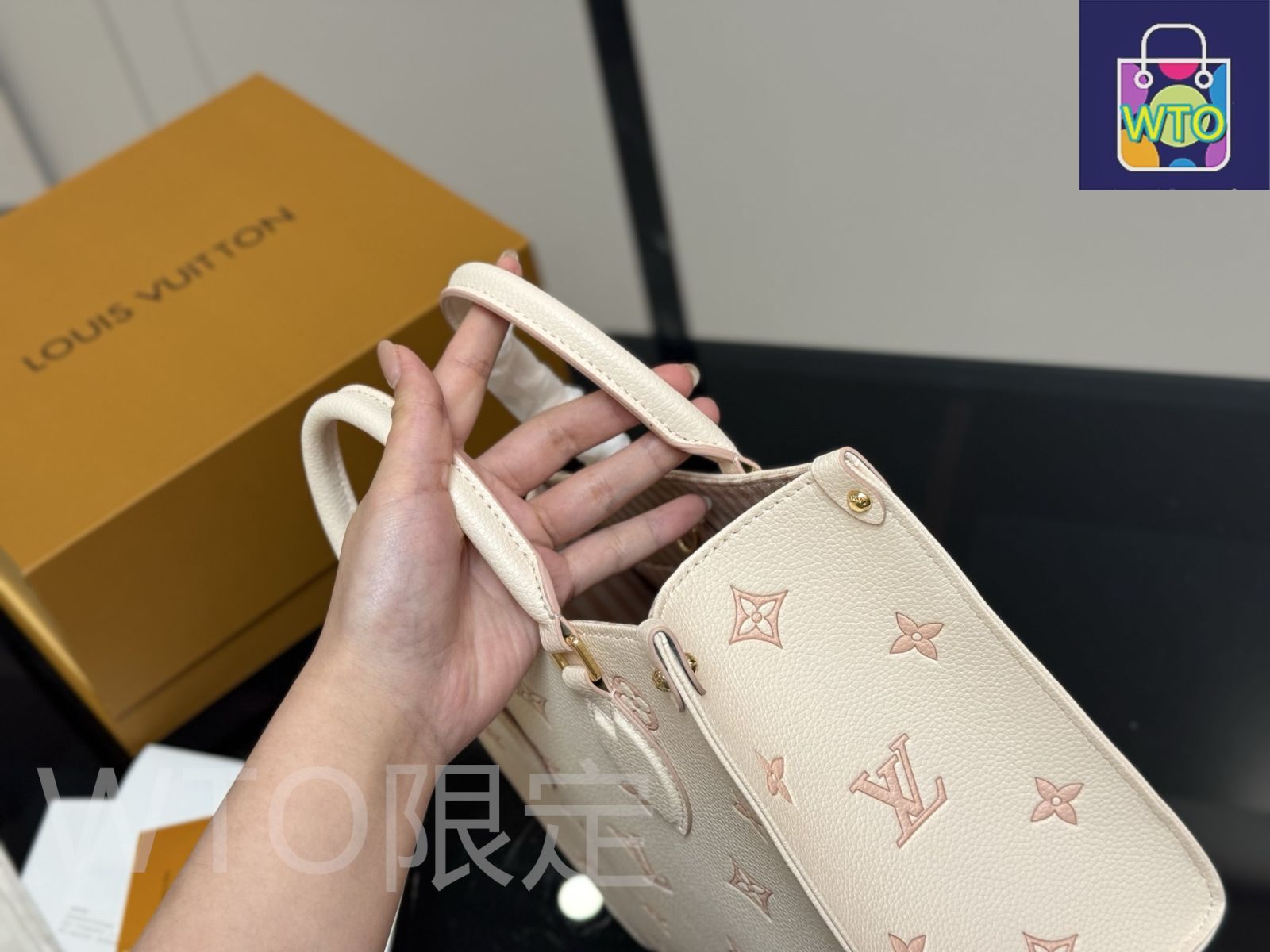 【専用】ルイヴィトン　バックストラップ　パンプス 今日特価】Louis Vuitton ルイ・ヴィトン オンザゴー
