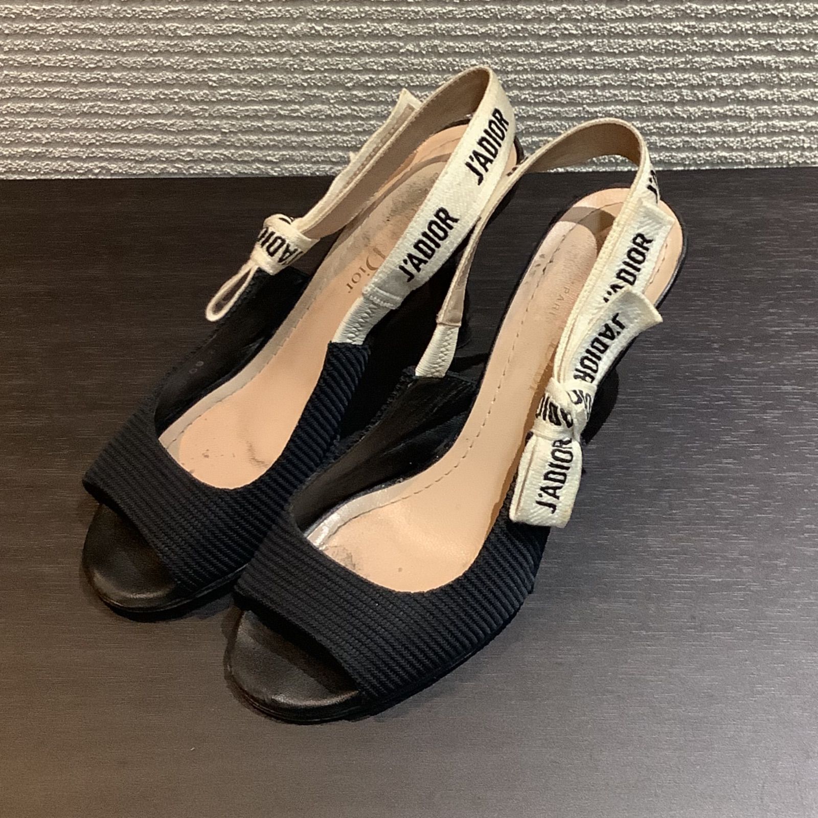 【美品】DIOR ディオール　スリングバック　ハイヒール　パンプス　サンダル　黒 Christian DIOR ディオール 定番 スリングバック ハイヒール