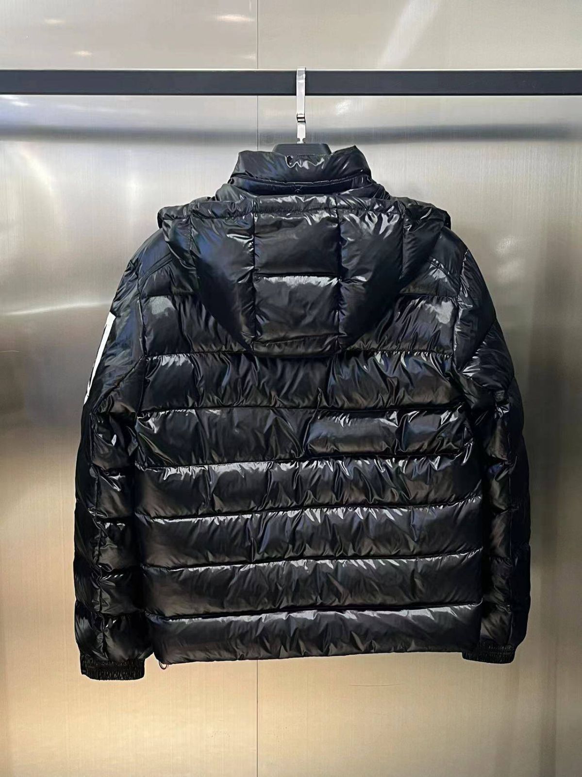 早い者勝ち❗️週末限定値下げ❗️MONCLER モンクレール ダウンジャケット S MONCLER モンクレール ダウンジャケット AKIO アキオ 1A00004
