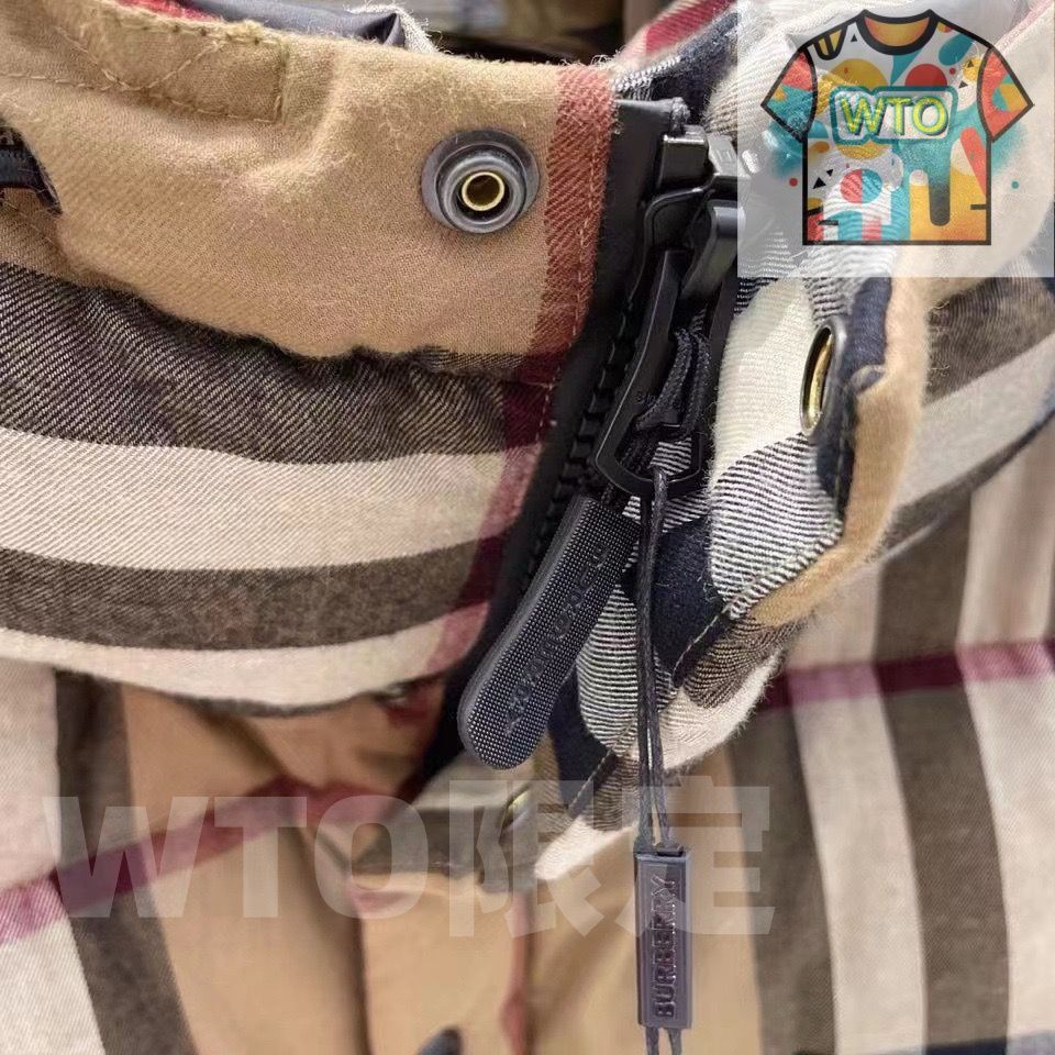 美品未使用　BURBERRY オールドバーバリー　ダウンケット　ペイズリーピンク 美品未使用 BURBERRY オールドバーバリー ダウンケット