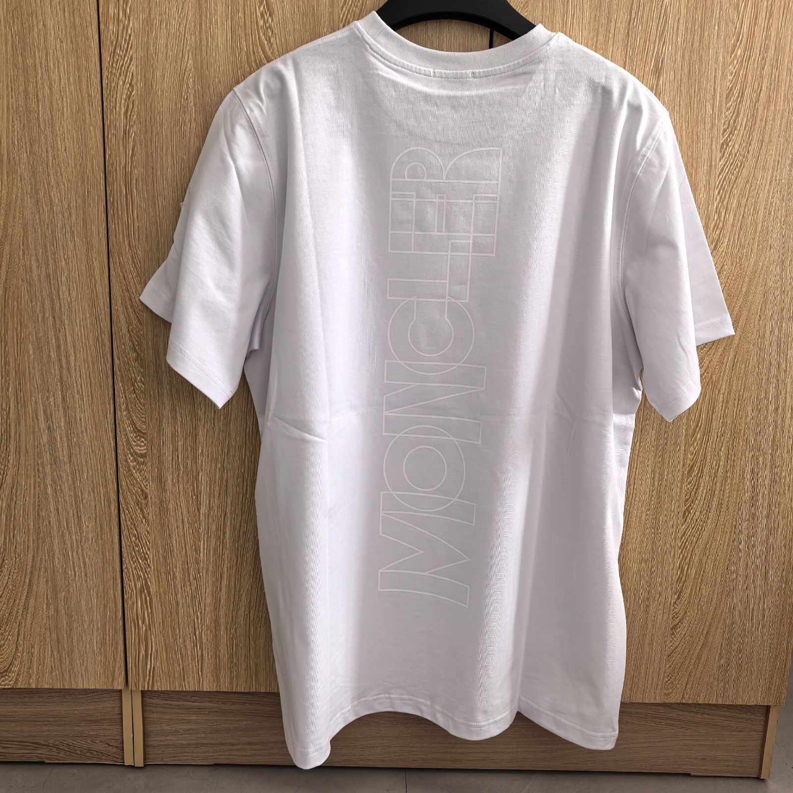 楽天市場】モンクレール MONCLER Tシャツ 半袖 ホワイト/ピンク