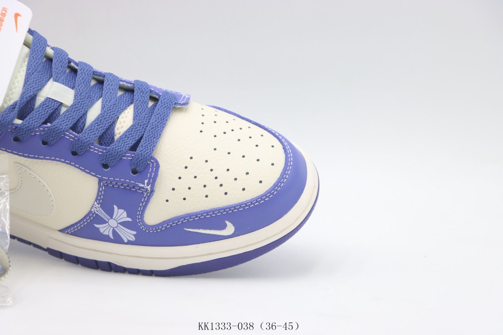 KK1333-038 藍白